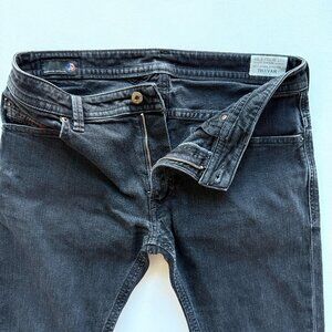 Diesel Thavar 0Z886 Slim-Skinny Stretch Jeans Made in USA Size 32